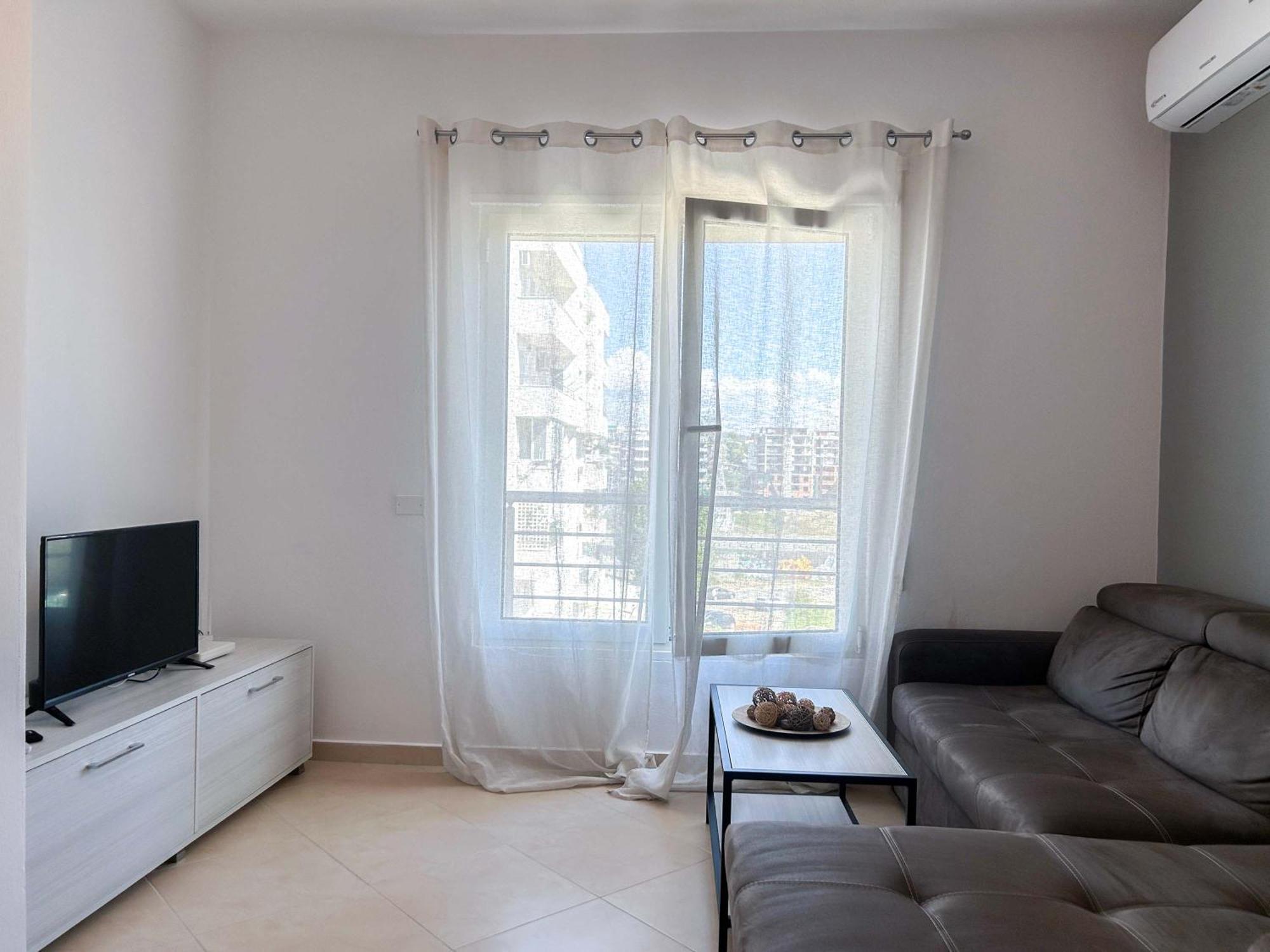 601 Golem (Tirana)